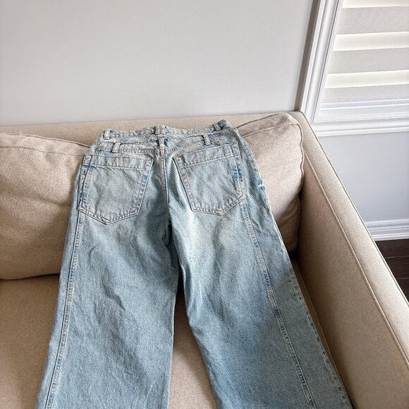95% new ZARA jeans, size 2 - Picture 4 of 7